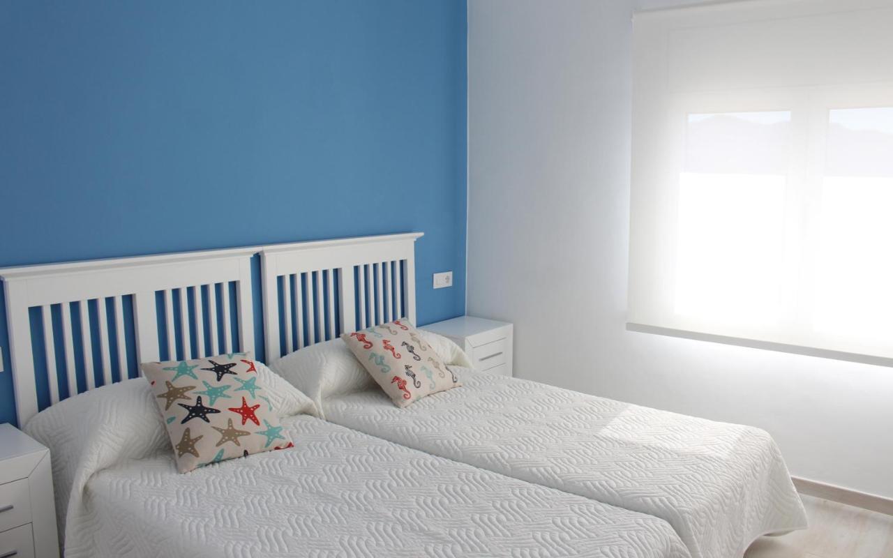 Villa La Costa - 3 Apartamentos Turisticos Ρόζες Εξωτερικό φωτογραφία